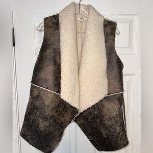 Jack Shearling Vest size Small